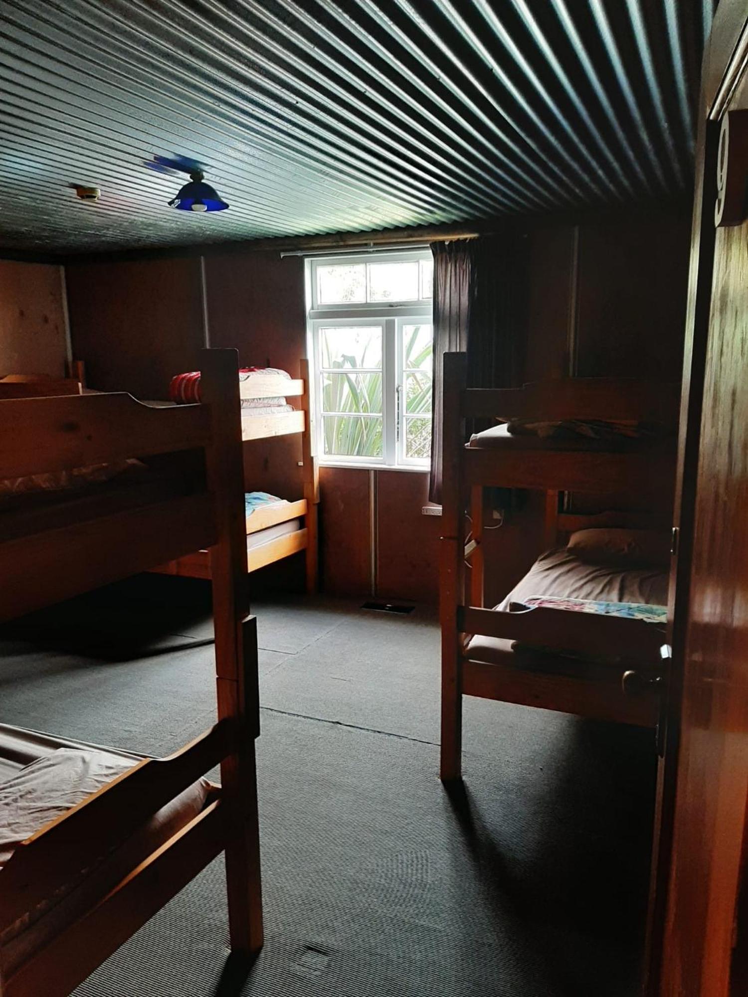 The Crossing Lodge & Backpackers Erua Экстерьер фото