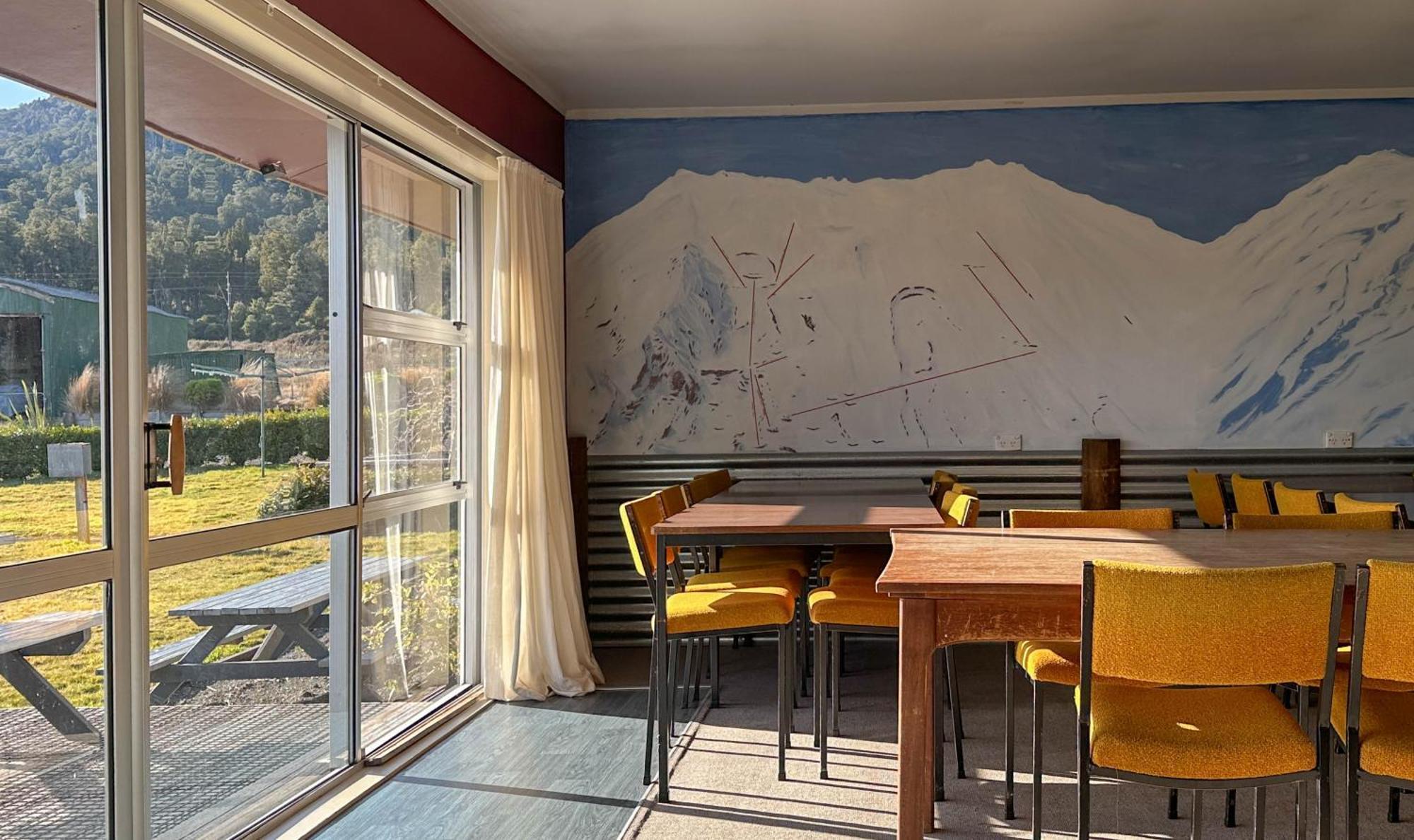 The Crossing Lodge & Backpackers Erua Экстерьер фото