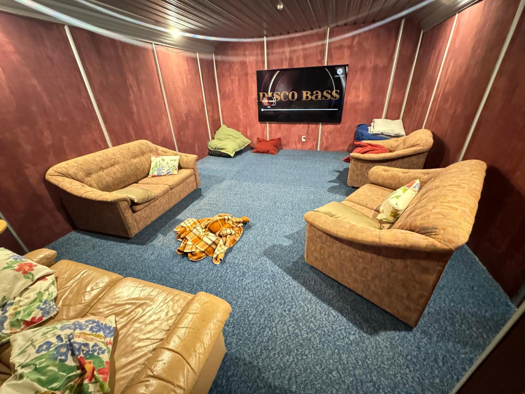 The Crossing Lodge & Backpackers Erua Экстерьер фото