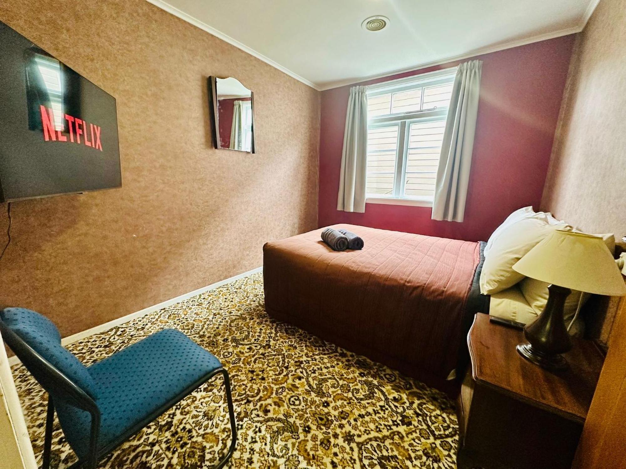 The Crossing Lodge & Backpackers Erua Экстерьер фото